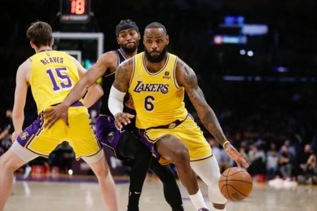 九游体育电子竞技-多位球探看衰湖人：已经没戏 他们不懂靠什么赢球